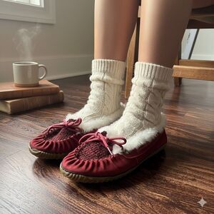 SOREL Out N About Moccasin Slippers Burgundy Red Suede Faux Fur Size 10